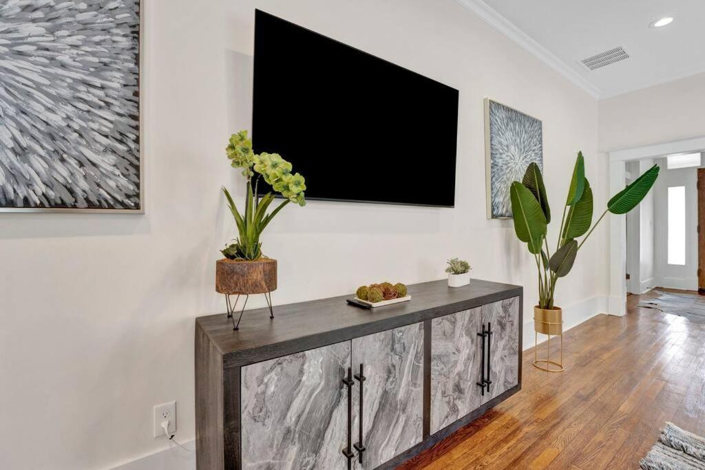 The Victorian - Elegant 3Br Home Near Overton Memphis Ngoại thất bức ảnh