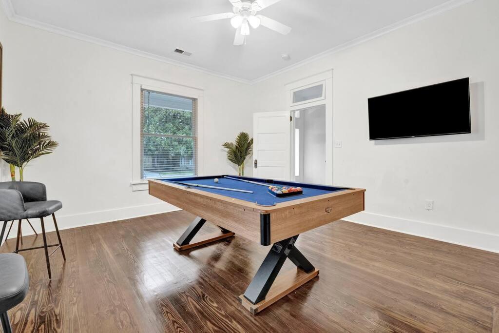 The Victorian - Elegant 3Br Home Near Overton Memphis Ngoại thất bức ảnh